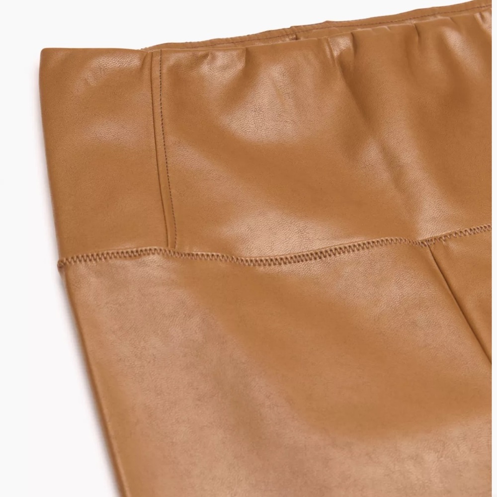 Aritzia Daria Pant cognac short XS
